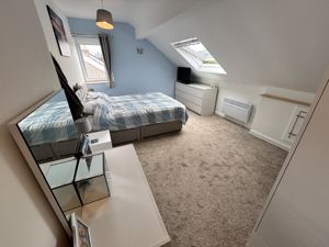 Photo 11- click for photo gallery